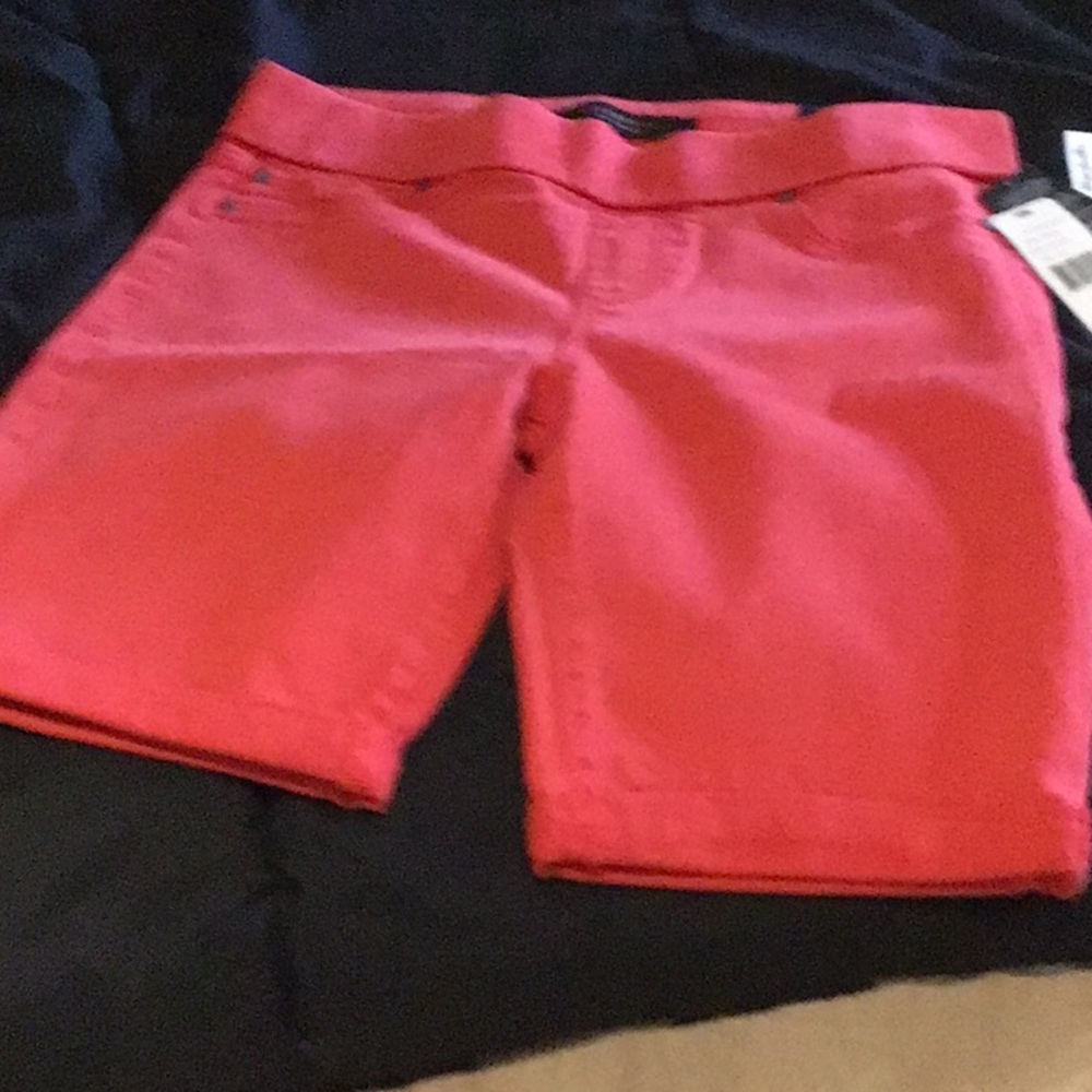 Ribbon Red Stretch Denim pull on shorts